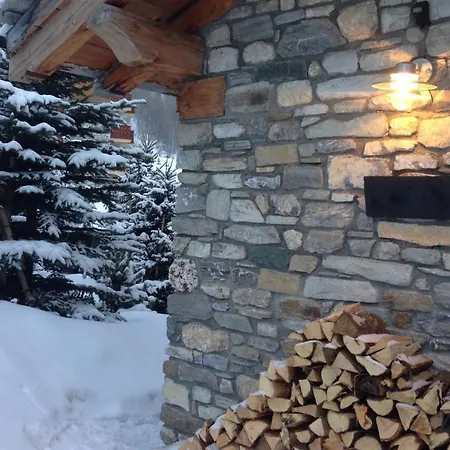 Val D Isere Chalet Sleeps 8 Wifi Chalet Val-dʼIsère